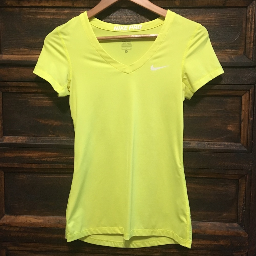Women’s Nike Pro Fitted Dri-Fit Top